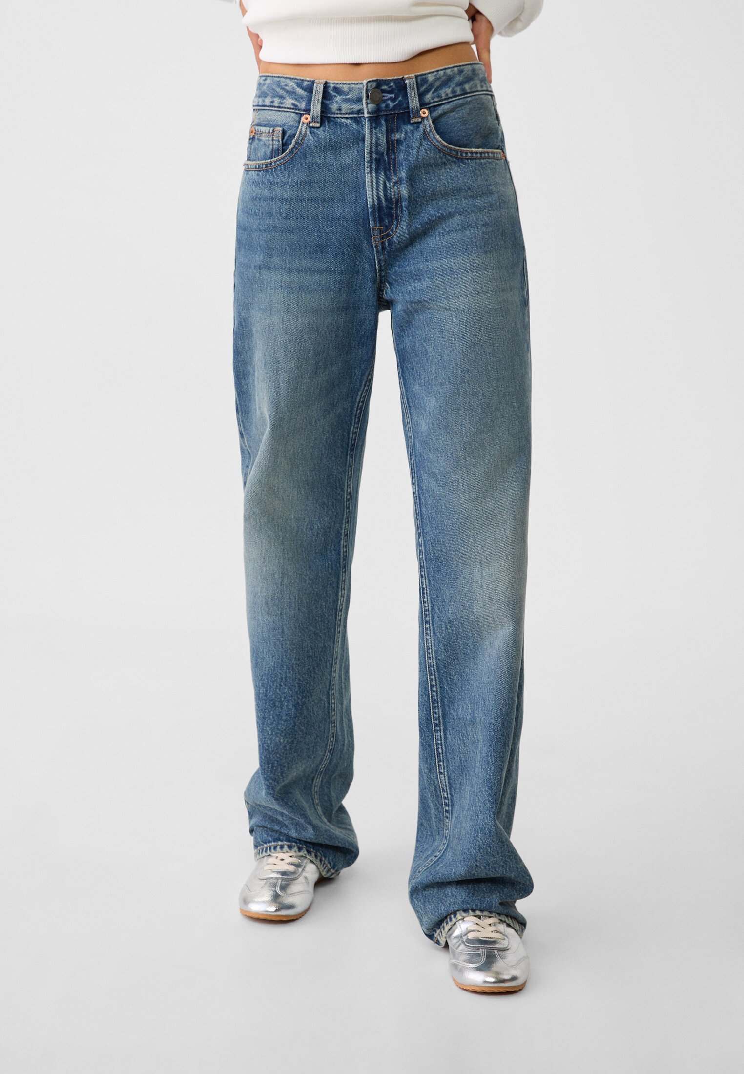 stradivarius-jeansy-385vbr-1.jpg