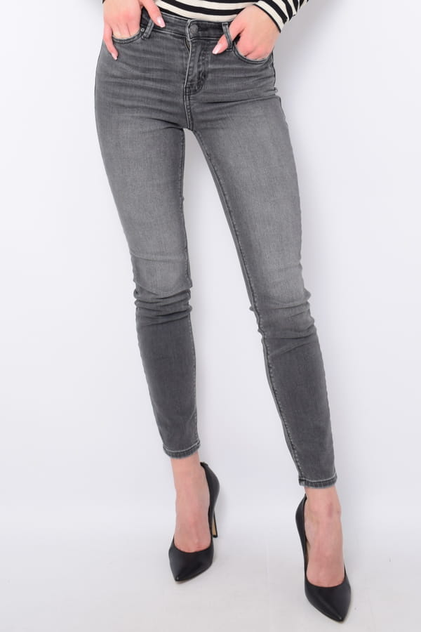 szare-jeansy-341fzk-1.jpg